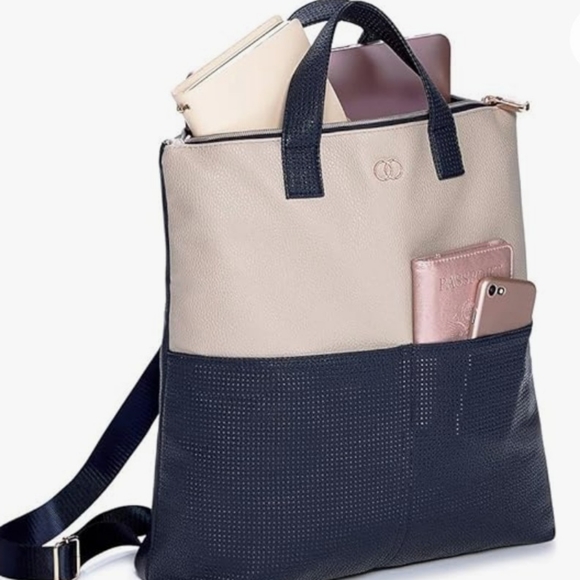 Caboodles Life & Style Essential Tote Bag, Padded Computer Bag with Easy Access - Picture 2 of 6